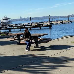 Meet your Posher, Hong